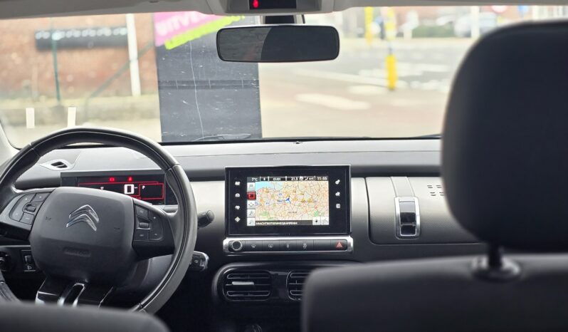 
								Citroen C4 Cactus full									